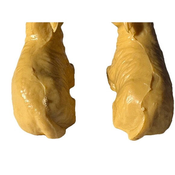 Vtg Nativity Creche Pair Sheep Lambs  Animal Figures ART Plastics Hong Kong - Picture 5 of 7